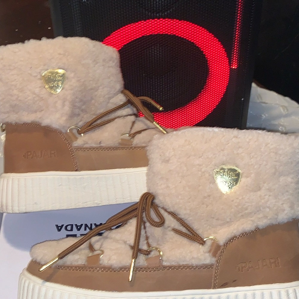 Pajar Canada Winter boots